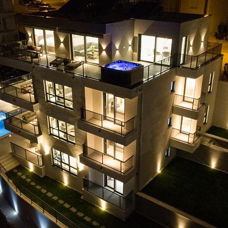 Villa Kebeo Duće Exteriör bild
