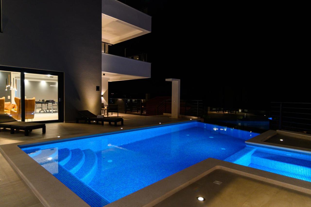 Villa Kebeo Duće Exteriör bild