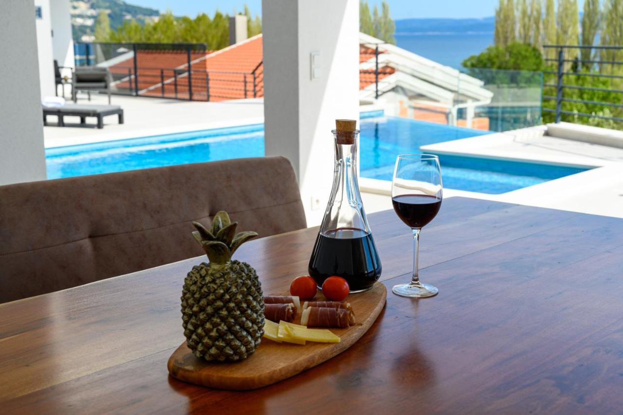 Villa Kebeo Duće Exteriör bild